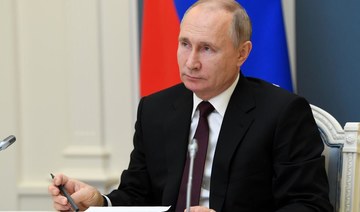 Putin signs bill giving presidents lifetime immunity