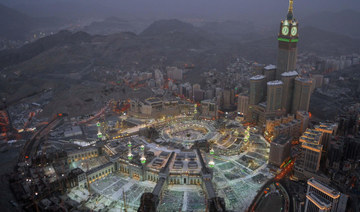  Hotels surrounding the courtyards of the Grand Mosque in Makkah were on Tuesday authorized to issue Umrah permits to guests during Ramadan. (SPA/File)