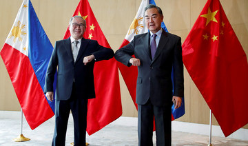 Manila extends olive branch to Beijing