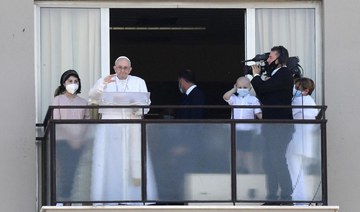 Pope Francis returns to Vatican after operation