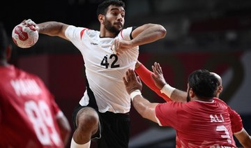 Egypt beats Bahrain 30-20 in handball men’s competition to qualify for quarterfinals