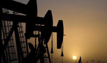 Oil rises as market shrugs off virus impact