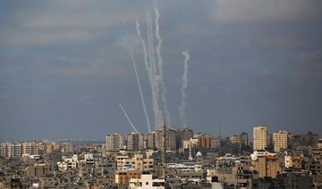 Rights group says Hamas rockets at Israel a clear war crime
