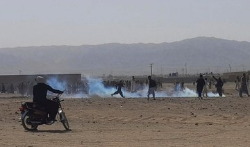 Pakistani forces clash with Afghan protesters at border crossing shut by Taliban
