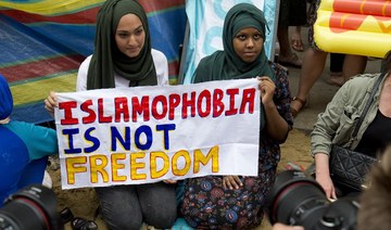Academic accused of Islamophobia invited to Cambridge University