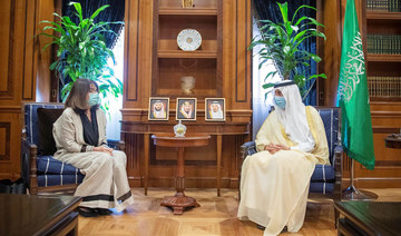 Adel Al-Jubeir receives French senate member, Nathalie Goulet in Riyadh. (SPA)