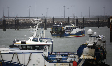 French fishermen block Calais port over fishing license row