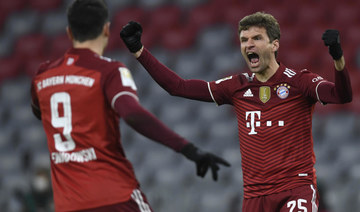 Lewandowski bags record as Bayern go nine points clear in Germany