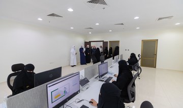 Saudi justice minister visits all-female personal status court in Damman