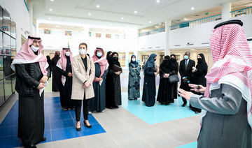 Saudi decision to resume in-class education praised