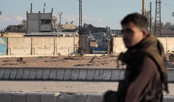 Kurds advance on jihadists in besieged Syria jail, appeal for help