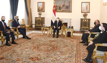 El-Sisi holds talks with Kerry in Cairo on climate change