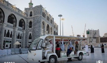 Six buggies have already started operating and the presidency will soon add four more to help serve Umrah performers. (General Presidency for the Affairs of the Two Holy Mosques)