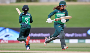Australia beats Pakistan by 7 wickets at Women's World Cup