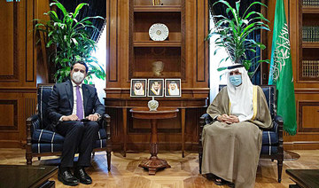Saudi foreign minister meets Portuguese, Algerian ambassadors 