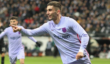 Barcelona held by Frankfurt, 10-man West Ham draw with Lyon in Europa League