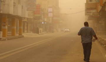 Dozens hospitalized as Iraq gripped by dust storm