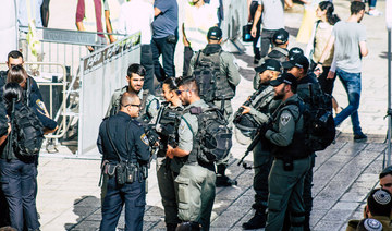 Palestinian killed after stabbing Israeli police officer