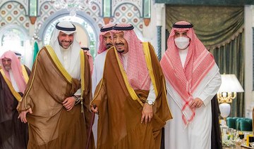 Saudi Arabia’s King Salman receives Speaker of the Kuwaiti National Assembly Marzouq Al-Ghanim. (SPA)
