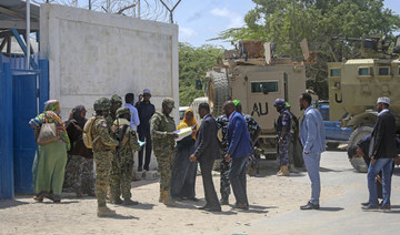 Somalia’s new president to be chosen by politicians behind barricades