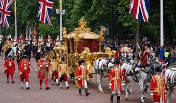 Queen Elizabeth’s Jubilee celebrations end with pageant through London