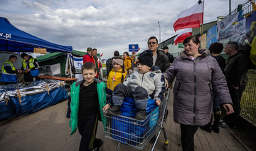 UAE sends plane carrying 27 tons of aid to Ukrainian refugees in Poland