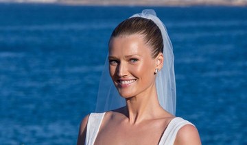 German model Toni Garrn weds in Elie Saab gown