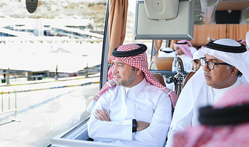 Saudi minister reviews preparations for Hajj