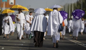 Hajj pilgrims arrive safely at Mount Arafat