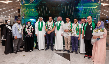 Two Saudi students bag prizes at biology Olympiad