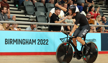 Australian swim star McKeon, New Zealand cyclists dazzle at Commonwealth Games