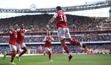 Gabriel Jesus scores 2 in Arsenal’s 4-2 win over Leicester