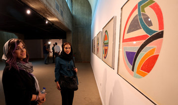 Thousands throng to Iran museum with Western art masterpieces