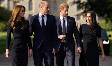 Prince Harry, Meghan join William and Kate on Windsor walkabout