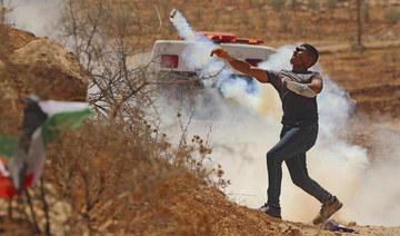 Two Palestinian gunmen, Israeli army officer killed in West Bank clash
