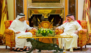 Bahrain’s King receives UAE foreign minister in Manama  