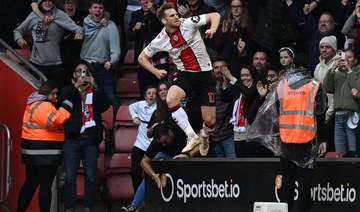 Arsenal held as Armstrong rescues draw for Southampton