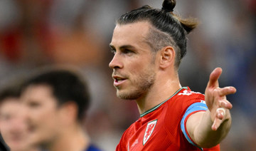 Bale makes early exit for Wales against England at World Cup