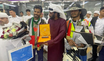 Saudi adventurers complete 1,200 km walk to mark UAE National Day