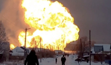 Three dead as blast shuts part of Russia-Ukraine gas export pipeline