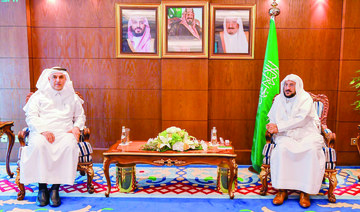 Dr. Abdullah bin Sharaf Al-Ghamdi (L) and Sheikh Abdullatif Al-Asheikh. (Supplied)