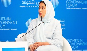 Experts examine successes, challenges of female leadership in UAE