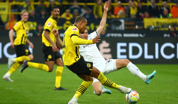 Dortmund beat Frankfurt to go top after Bayern ‘knockout’