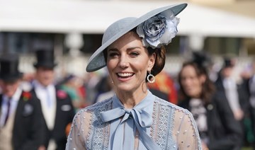 Kate Middleton shows off Elie Saab look at Buckingham Palace 