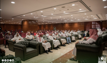 Saudi officials review Hajj crowd-management plans