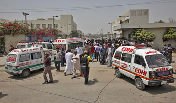 Lightning kills six Hindu pilgrims, injures nine in southern Pakistan
