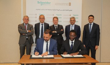 AlUla inks deal with Schneider Electric to adopt clean energy solutions