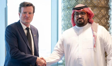 Faisal bin Fadel Al-Ibrahim receives Thomas Lid Ball in Riyadh. (SPA)