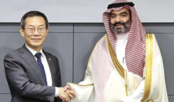 Saudi communications minister meets South Korean officials