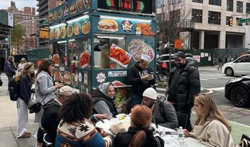 New Yorkers rally in support of halal food vendor after rant by former Obama adviser